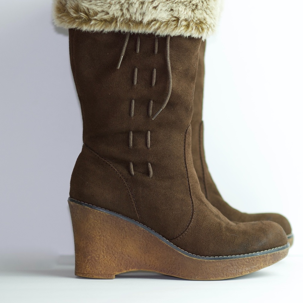 Size 8 Women's Winter Boot
